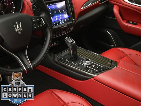 Used 2020 Maserati Levante S GranSport image 38