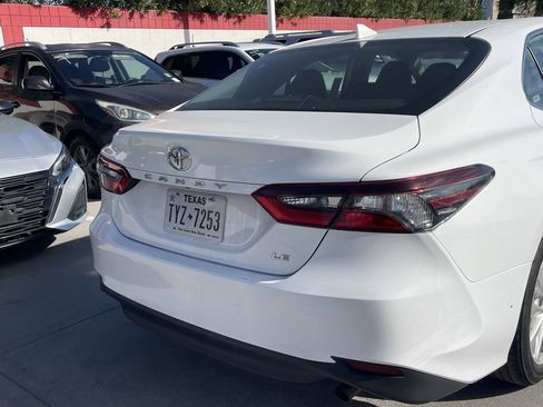 Used 2024 Toyota Camry LE image 4