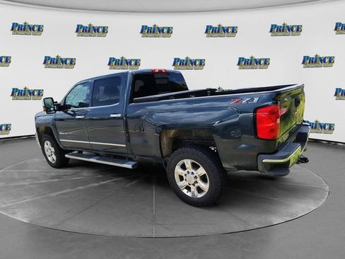 Used 2018 Chevrolet Silverado 2500 LTZ w/ Duramax Plus Package AWD/4WD image 4