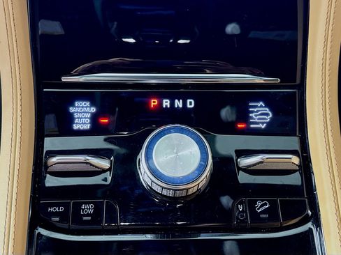 Used 2022 Jeep Grand Cherokee Summit image 20