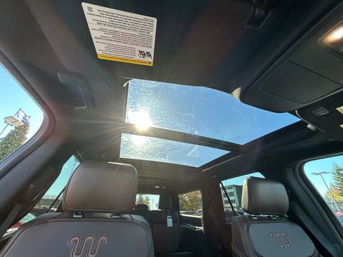 New 2025 Ford Expedition Max King Ranch image 28