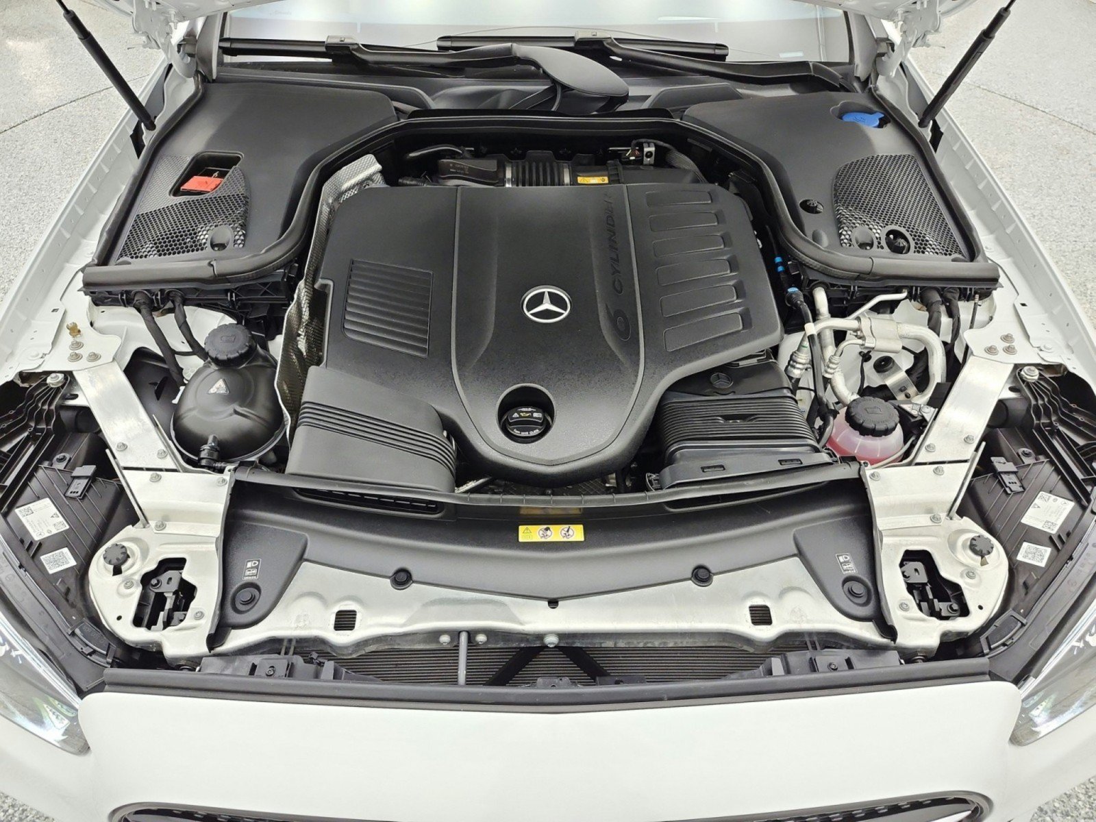 Certified 2022 Mercedes-Benz E 450 Cabriolet image 16
