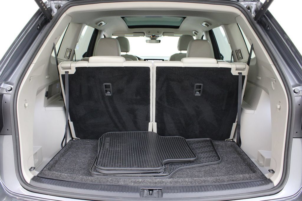 Certified 2024 Volkswagen Atlas SE w/ Panoramic Sunroof Package AWD/4WD image 31