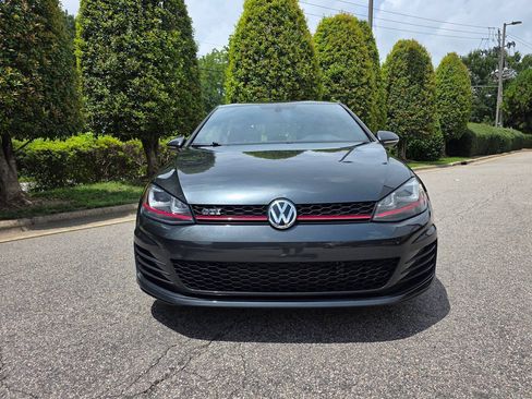 Used 2016 Volkswagen GTI SE w/ Lighting Package (SEL) FWD image 8