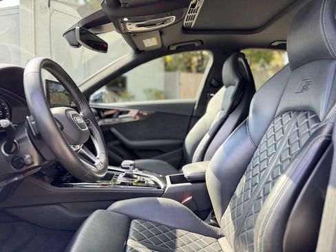 Used 2023 Audi S4 Premium Plus w/ Premium Plus Package image 17