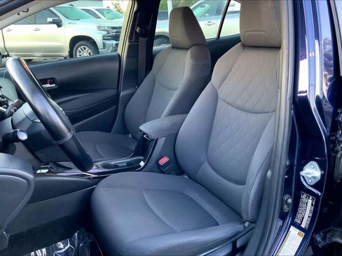 Used 2020 Toyota Corolla LE FWD image 8