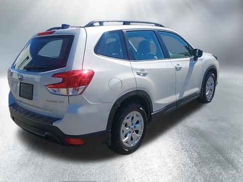 Used 2024 Subaru Forester AWD/4WD image 5