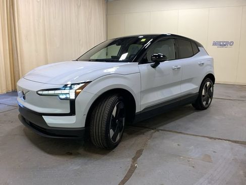 Used 2025 Volvo EX30 Ultra w/ Climate Package AWD/4WD image 54