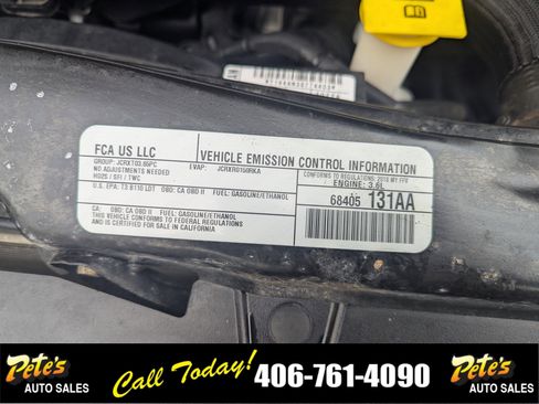 Used 2018 Dodge Grand Caravan SE w/ UConnect Hands-Free Group image 24