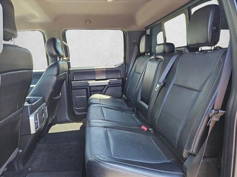 Used 2017 Ford F250 Lariat w/ Lariat Value Package AWD/4WD image 17