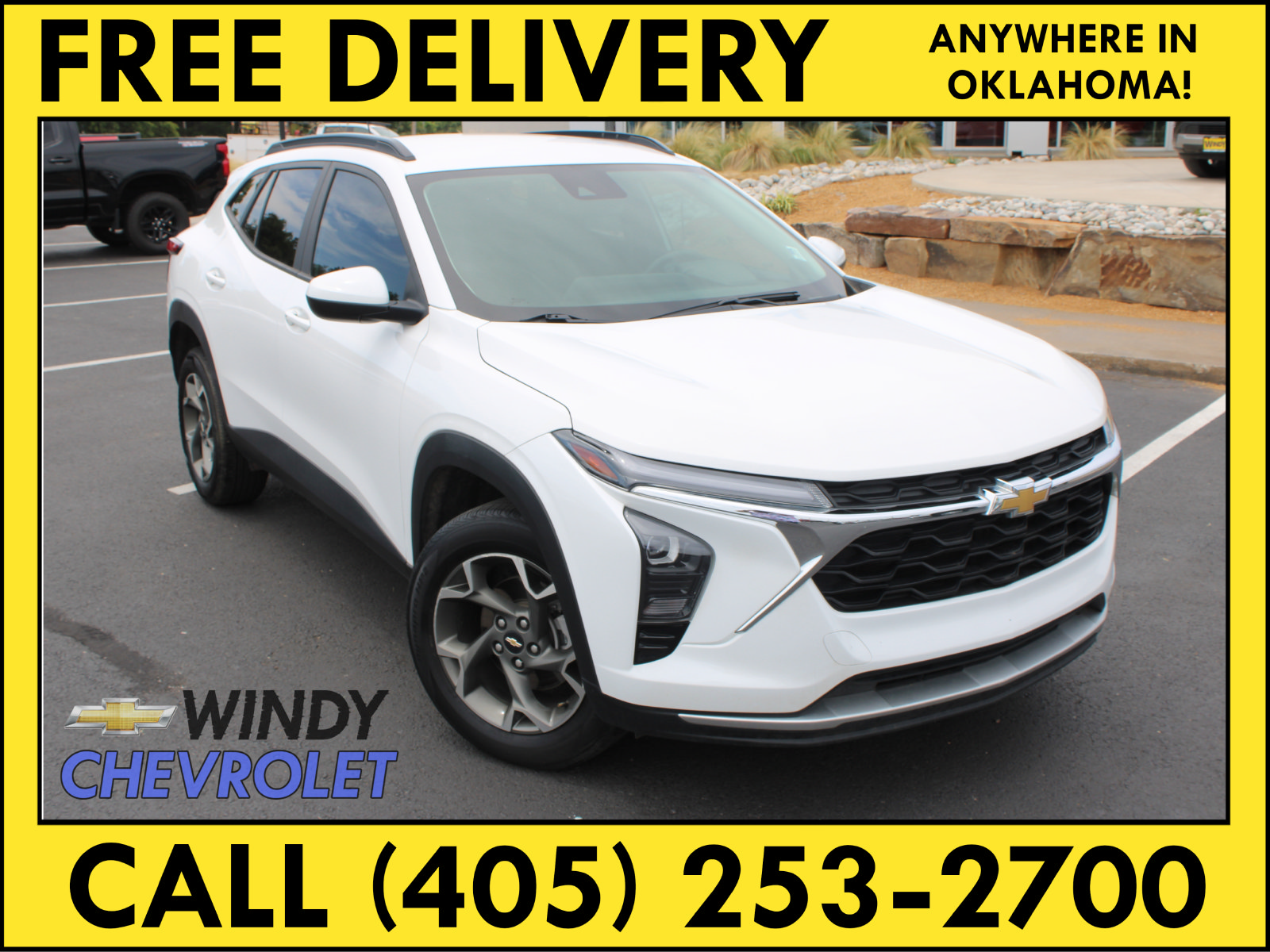 Used 2024 Chevrolet Trax LT w/ Driver Confidence Package FWD image 1