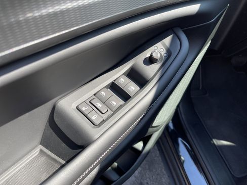 New 2025 Jeep Grand Cherokee Laredo X image 9