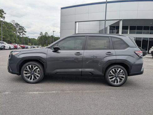 New 2026 Subaru Forester Touring AWD/4WD image 7