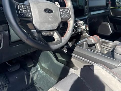Used 2025 Ford F150 Raptor AWD/4WD image 7