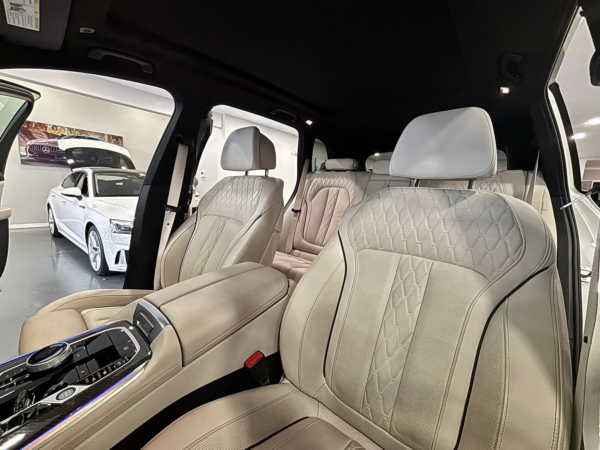 Used 2026 BMW X5 M60i w/ Executive Package AWD/4WD image 15