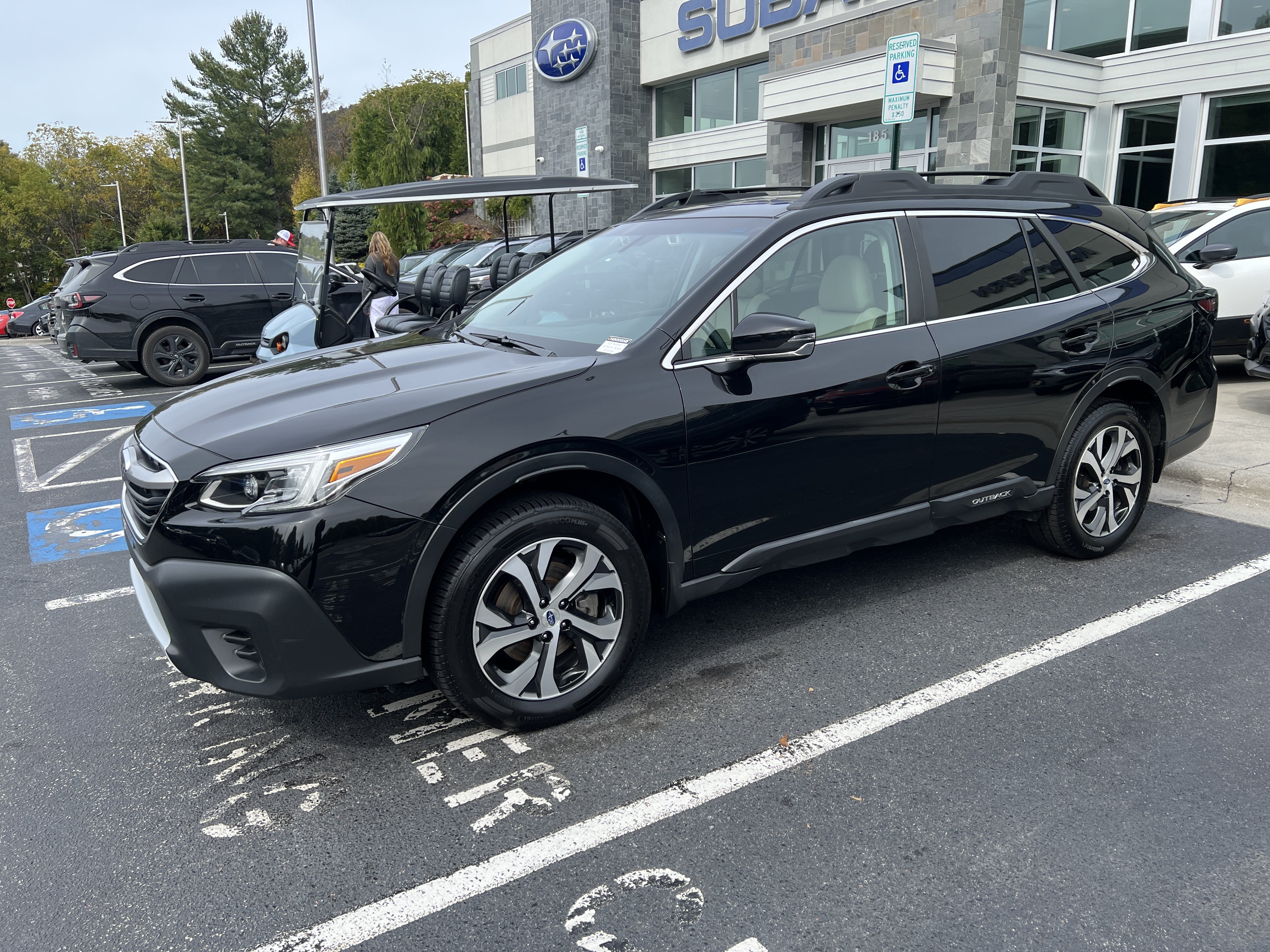 Used 2021 Subaru Outback Limited w/ Popular Package #2 AWD/4WD image 1