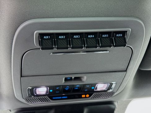 Used 2024 Ford F250 Lariat w/ Lariat Ultimate Package image 36