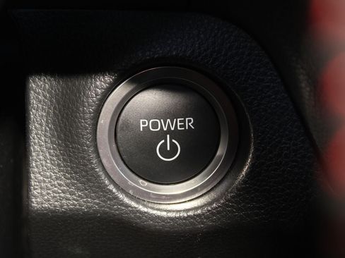 Used 2025 Toyota RAV4 XSE AWD/4WD image 39