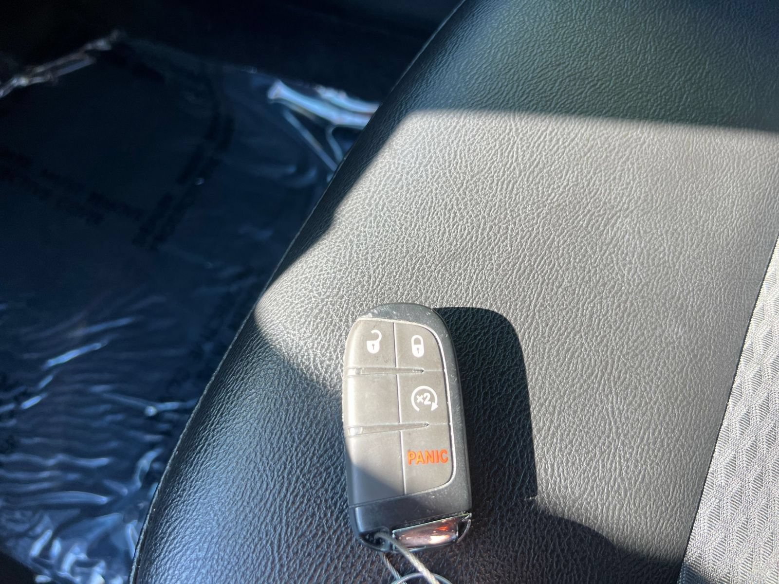 Used 2025 Jeep Compass Latitude AWD/4WD image 22