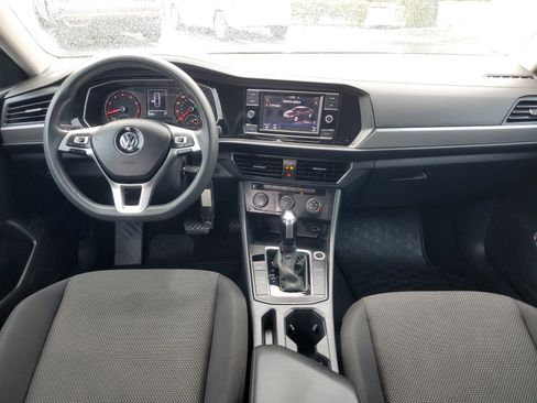 Used 2019 Volkswagen Jetta S image 12