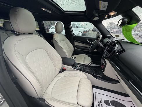 Used 2021 MINI Cooper Clubman S image 23