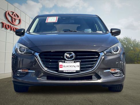 Used 2018 MAZDA MAZDA3 Grand Touring FWD image 8