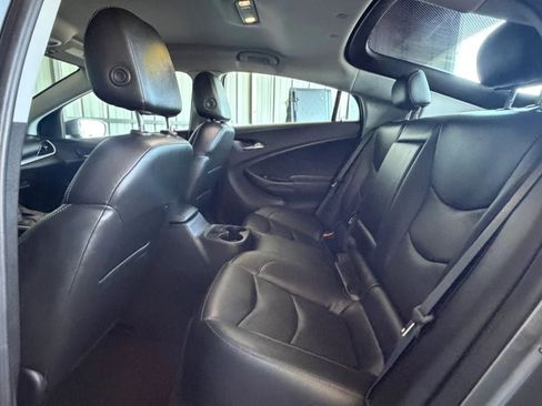 Used 2019 Chevrolet Volt LT w/ Power Convenience Package FWD image 43