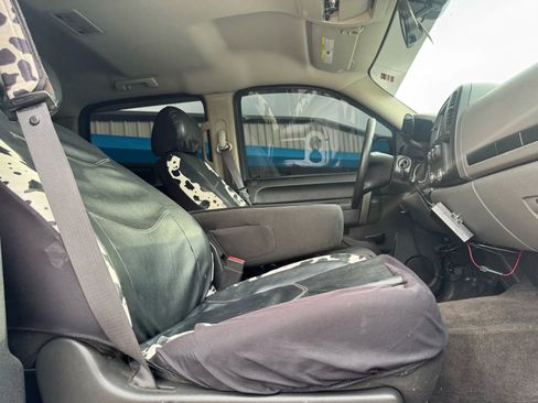 Used 2011 Chevrolet Silverado 1500 LS image 12