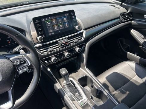 Used 2019 Honda Accord Sport image 29