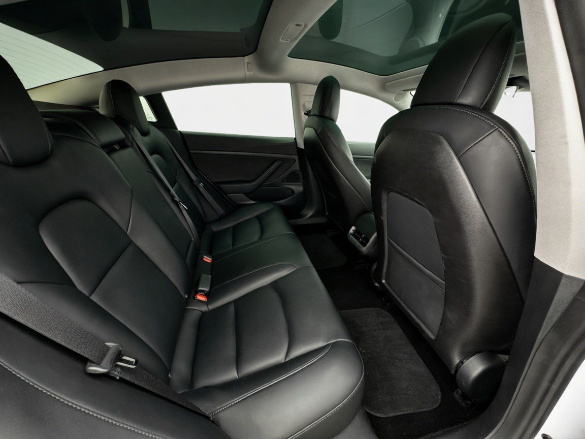 Used 2020 Tesla Model 3 RWD image 19