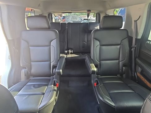 Used 2019 Chevrolet Tahoe Premier AWD/4WD image 37