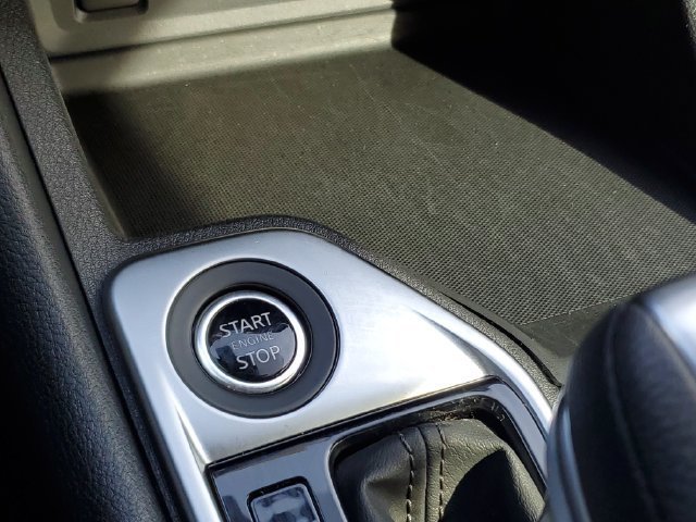 Certified 2025 Nissan Sentra SV FWD image 29