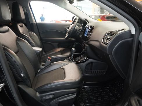 Used 2018 Jeep Compass Latitude w/ Popular Equipment Group AWD/4WD image 34