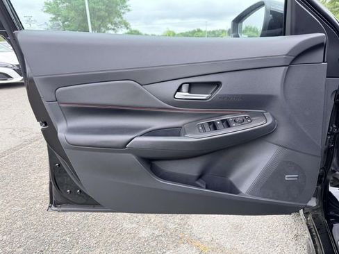 New 2026 Nissan Sentra SR w/ SR Premium Package FWD image 14