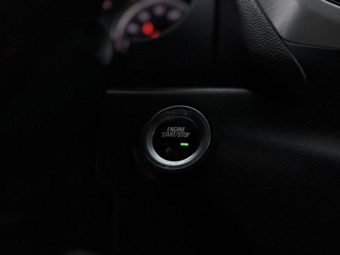 Used 2020 GMC Terrain SLE w/ Driver Convenience Package image 19