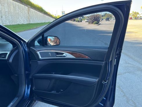 Used 2017 Lincoln MKZ Reserve w/ Climate Package image 29