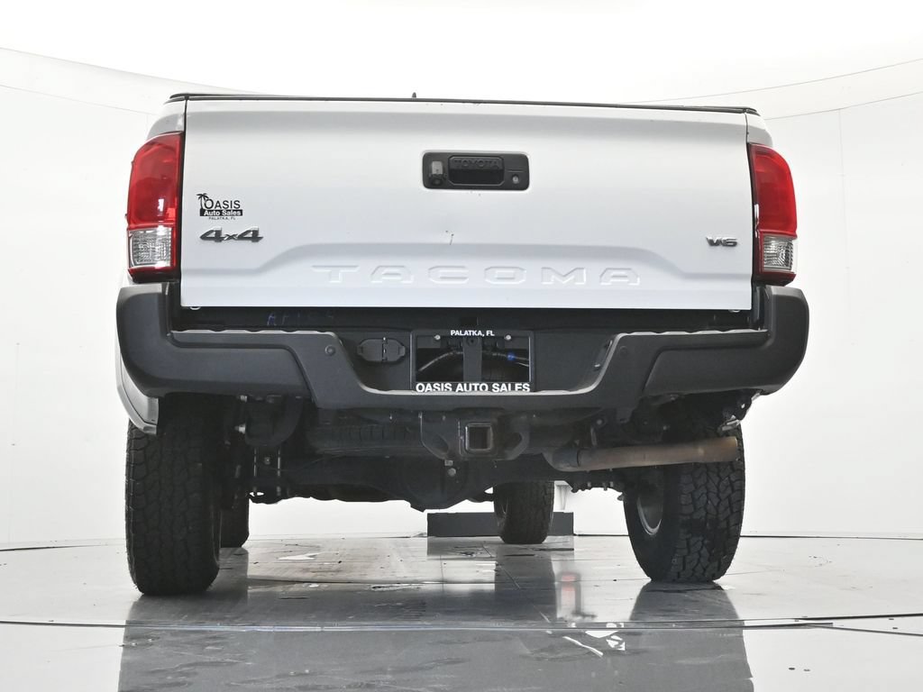 Used 2017 Toyota Tacoma SR5 w/ Tow Package AWD/4WD image 41
