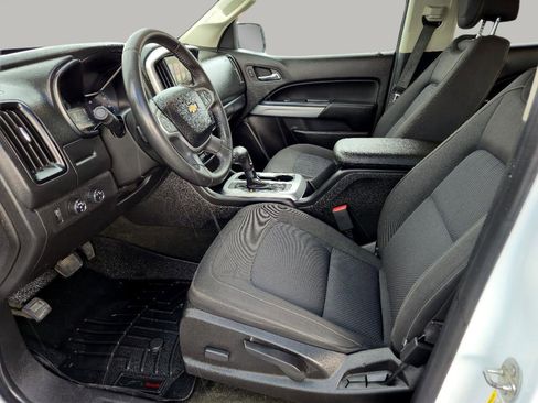 Used 2016 Chevrolet Colorado LT w/ LT Convenience Package image 38