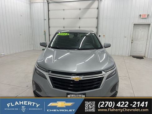 Used 2023 Chevrolet Equinox LT AWD/4WD image 6