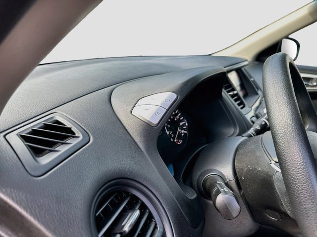 Used 2016 Nissan Pathfinder S AWD/4WD image 10
