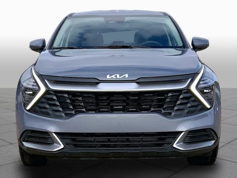 Used 2025 Kia Sportage LX FWD image 4