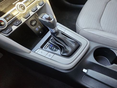 Used 2019 Hyundai Elantra Limited w/ Ultimate Package 02 image 20