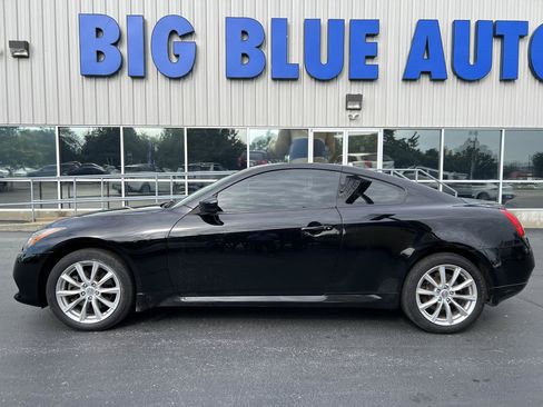 Used 2012 INFINITI G37 x Coupe w/ Premium Pkg AWD/4WD image 2