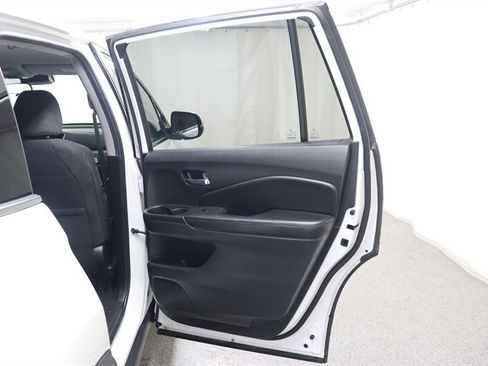 Used 2020 Honda Pilot EX image 31