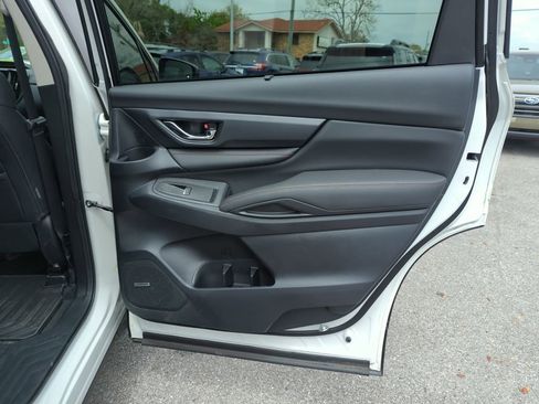 Used 2025 Subaru Ascent Bronze Edition w/ Popular Package #2 image 34