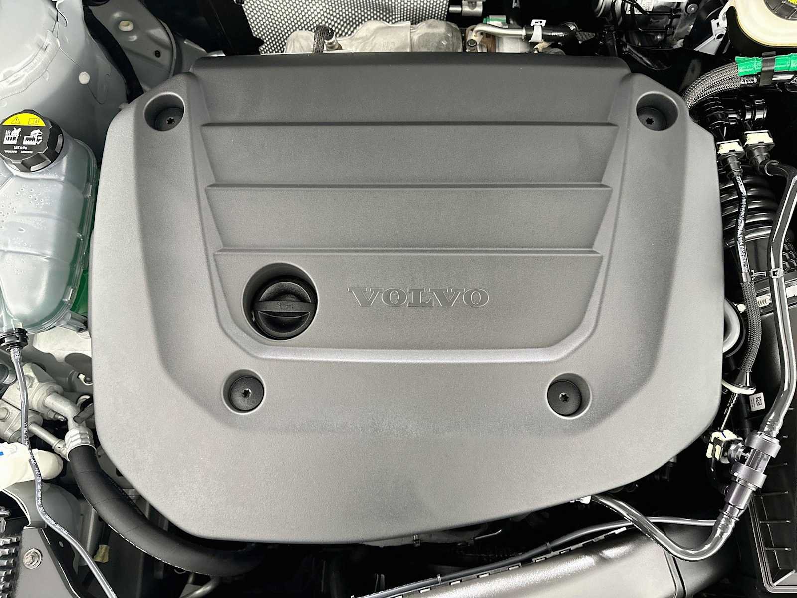 Used 2026 Volvo XC40 B5 Plus w/ Protection Package Premier AWD/4WD image 29
