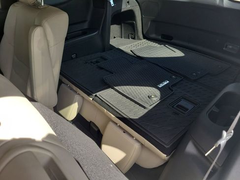 Used 2021 MAZDA CX-9 Touring w/ Touring Premium Package image 13