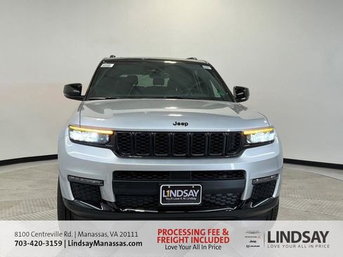 New 2025 Jeep Grand Cherokee L Limited w/ Trailer Tow Package AWD/4WD image 3