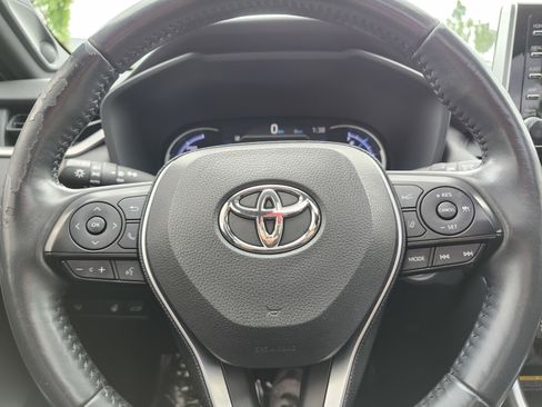 Used 2020 Toyota RAV4 XSE AWD/4WD image 30