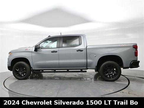 Used 2024 Chevrolet Silverado 1500 LT Trail Boss w/ Convenience Package II image 4